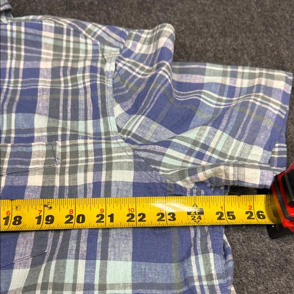 Levi's Casual Blue and White Plaid Shirt - Picture 6 of 8